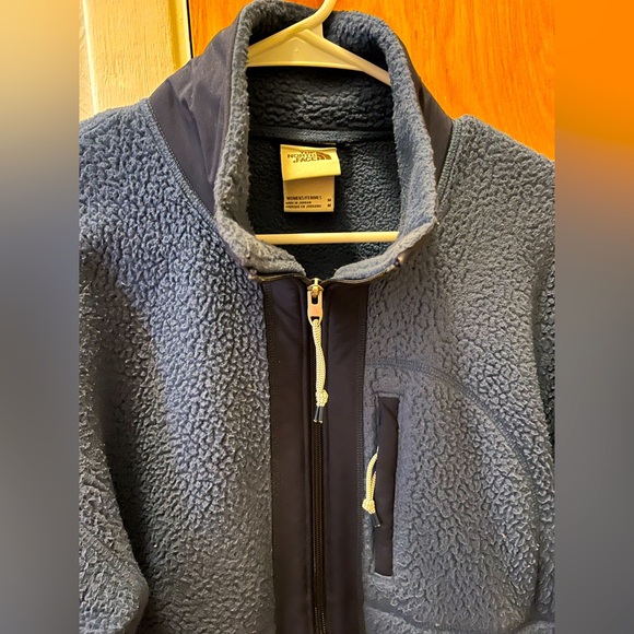 NORTH FACE Women’s Cragmont Coat, Size Medium, Shady Blue/Summit Navy Color, EUC - Picture 7 of 16